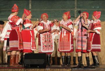 hlavná scéna Hrudy hlavná scéna Hrudy